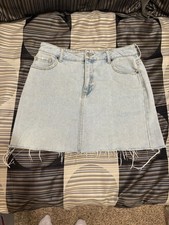 PACSUN Light Wash Blue Denim Mini Skirt Raw Hem Womens junior Size 28