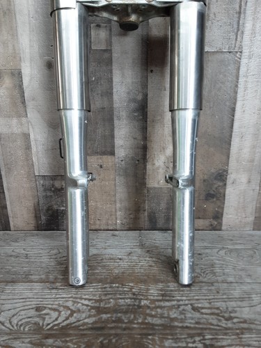 2000 00 Yamaha XVS650 V Star V-Star 650 Front Forks Suspension Stem Straight - Picture 8 of 11