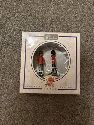 Britains Ceremonial Collection Guardsman Toy Soldiers 54mm Boxed
