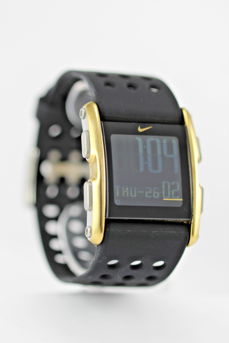 NIKE WA0036 535 腕時計 【公式通販】