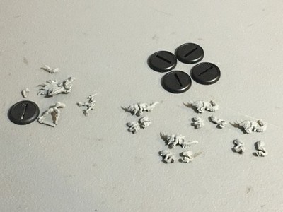 A32225 WARMACHINE HORDES LEGION EVERBLIGHT SHREDDER 4 PK & LYLYS HERALD