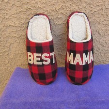 WOMEN'S NEW SLIPPERS- BEST MAMA RED PLAID-PLUSH - SIZE LARGE