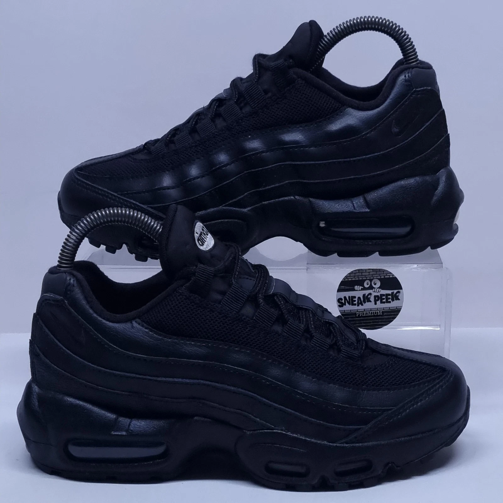 Nike Air Max 95 - UK Size 4 - Trainers Triple Black suede shoes sneakers