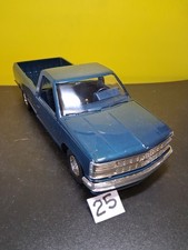 Amt Ertl Dealer Promo - Catalina Blue 1990 Silverado C-1500 - 125 Scale 6036