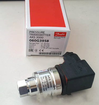 #ad New DANFOSS 060G3958 Pressure Transmitter $224.48
