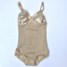 Vintage JC Penny Adonna 36C Style 7155 Nude Bodysuit Shapewear Wireless USA