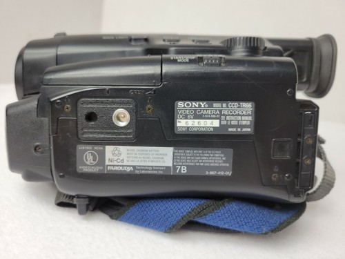 SONY Handycam Video 8 CCD-TR66 8mm Handycam for PARTS or REPAIR - Picture 6 of 9