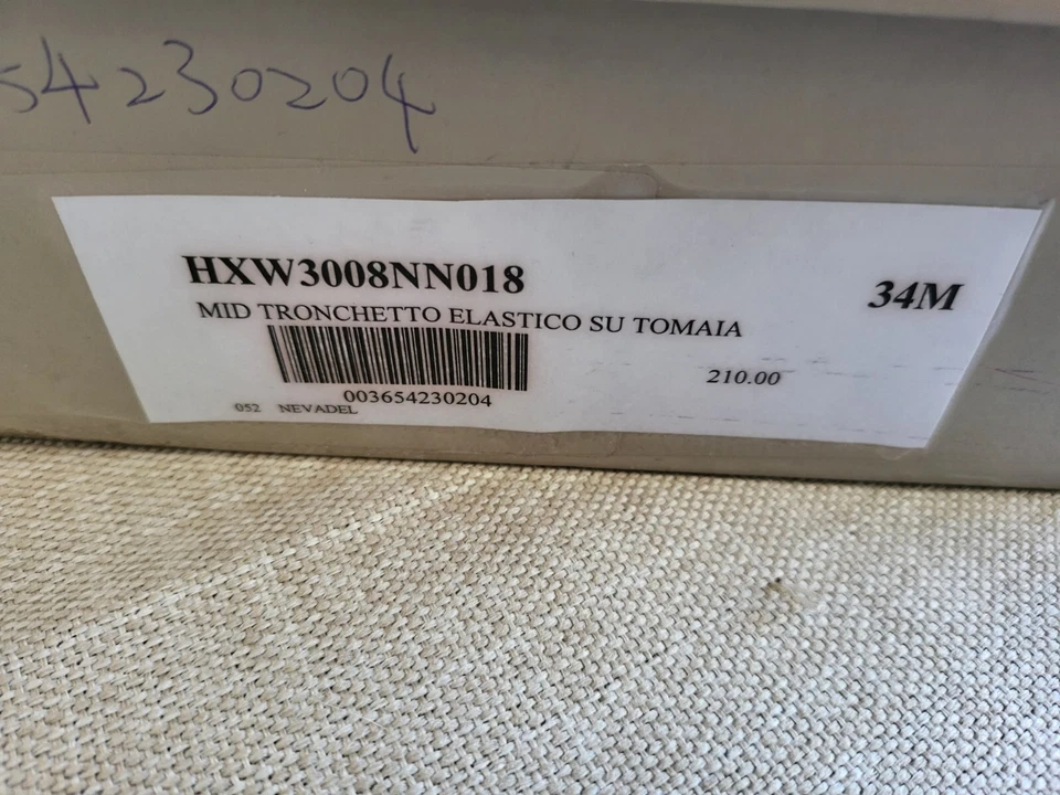 Botas de tornozelo femininas Hogan de couro preto feitas na Itália tamanho EUA 5/UE34.5 MSRP $210 - Imagem 4 de 4