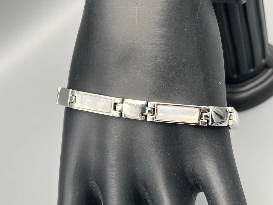 Pulsera de eslabones con incrustaciones de madreperla de acero inoxidable diseño rectangular moderno Foto 2 de 4