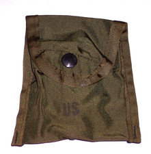 1 pcs of New Genuine U.S. Military First aid / Compass Pouch 3x4" made in USA