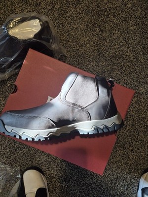 Duluth Trading Co Wild Boar Leather Pull-On Boots