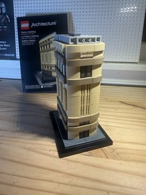 LEGO ARCHITECTURE: Flatiron Building, NY (21023) 100% Complete W/ Instructions