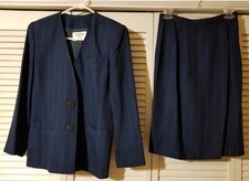 Kasper Petite 2-Piece Size 6P Jacket Skirt Suit Navy Blue Striped Lined Viscose