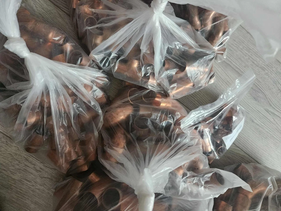 COPPER PLUMBING/HEATING PIPE ACCESSORIES - WORTH OVER £550 - Image 4 of 4