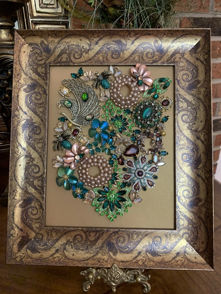 collage floral arte joyería vintage Foto 2 de 4