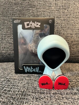Vandul x Czee13 Clutter Canz Canbot - Limited Edition Vinyl Figure - Blue - NIB