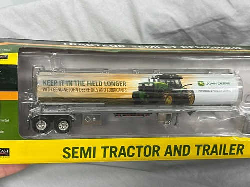 John Deere Fuel Lubricant Oil Peterbilt 385 w TANKER Spec-cast 1:64 NIB rare! - Picture 8 of 12