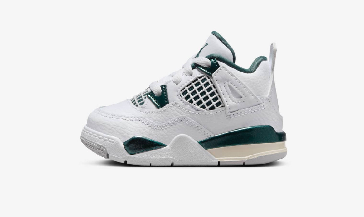 靴 Nike Air Jordan 4 Retro \"Deep Green Grail to Global Release: The UNDEFEATED x Air Jordan 4 Retro