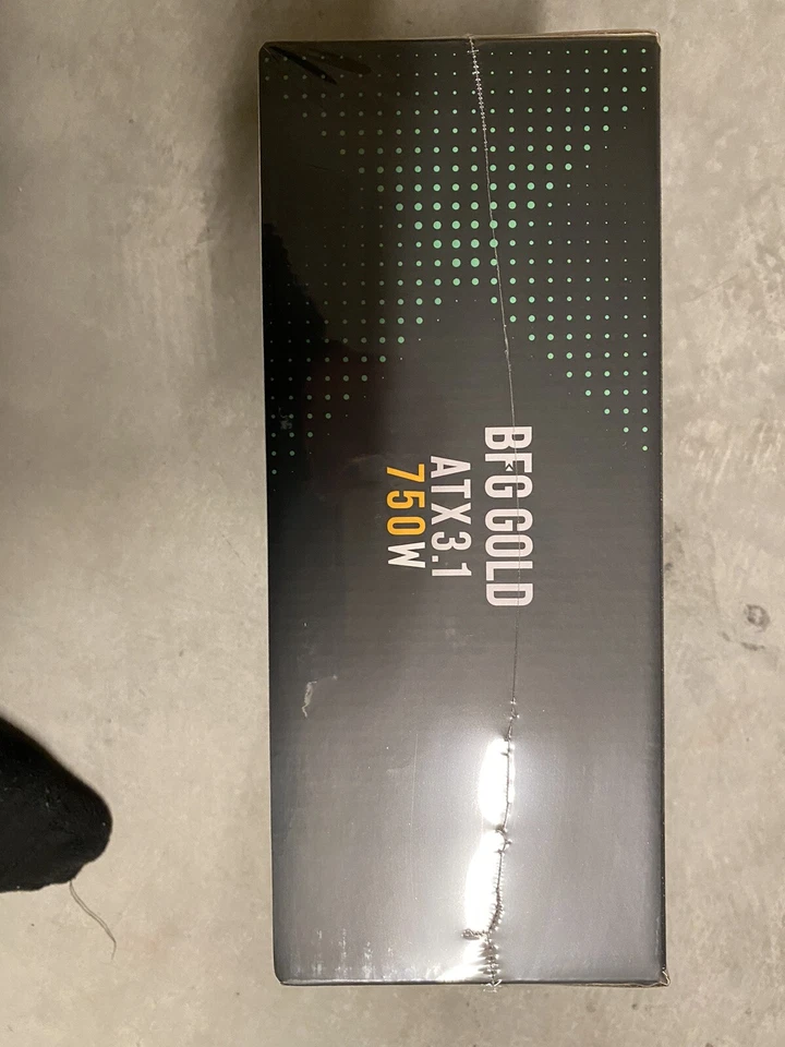 Fuente de alimentación Bitfenix BFG Gold Atx 3.1 750W Foto 2 de 3