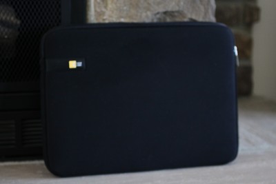 Case Logic 16'' Foam Laptop Sleeve, Black (CSL LAPS 116) NEW 