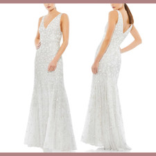 NWT 598 Mac Duggal 6 Embellished Sleeveless Beaded Gown Sweeping Train J84