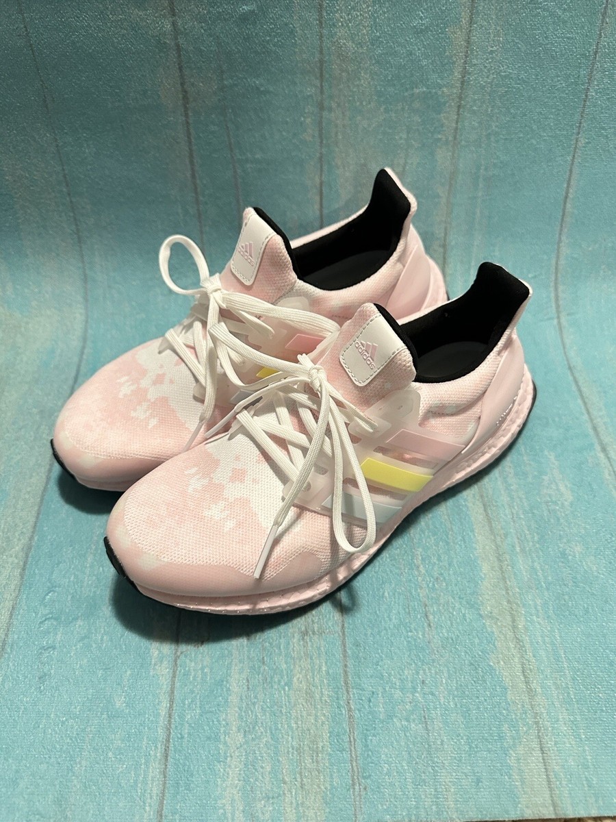 Adidas Wmns UltraBoost 'Pastel Pink' Sz: