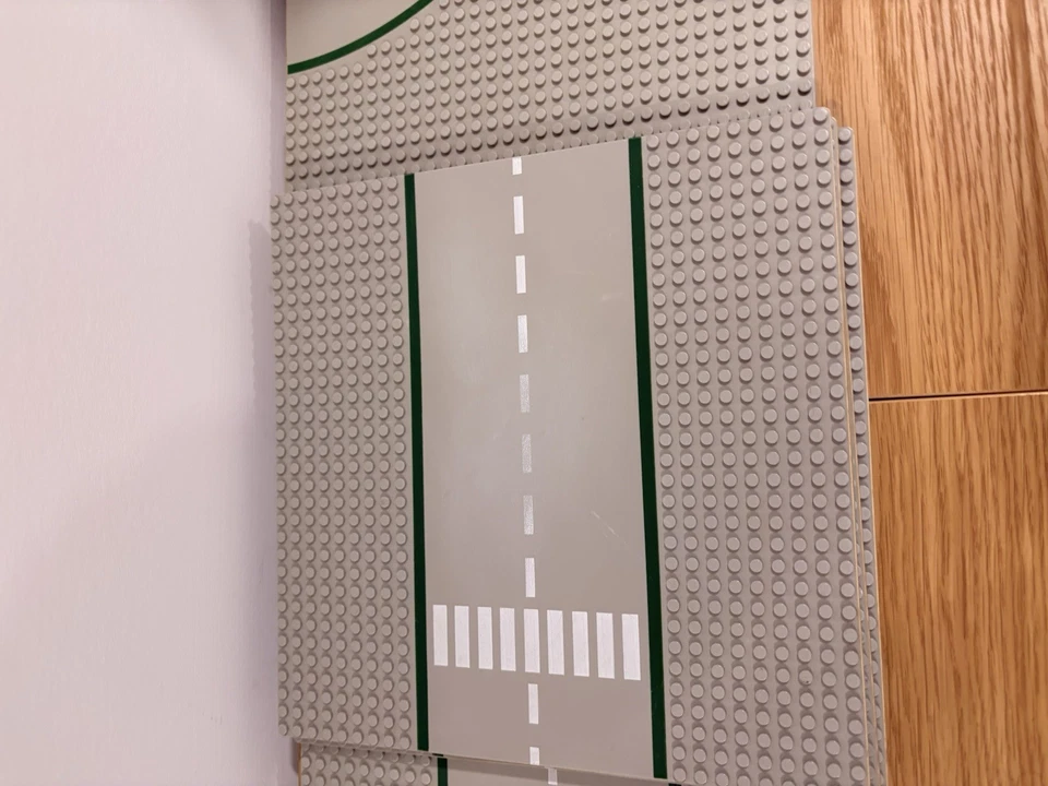 Lot of 18 Vintage LEGO City Street Road Base Plates Grey 32x32 Stud 1978 - Bild 3 von 4