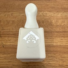 MARTHA STEWART Heavy Duty Paper Punch Floral Edge Corner Lace