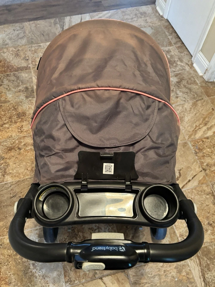 Carrinho Baby Trend floral coral rosa/marrom com dossel, bandeja e assento deitado - Imagem 4 de 4