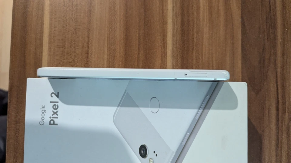 Google Pixel 2 64GB Weiß ohne Simlock - Bild 4 von 4