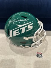 2020 Leaf Autographed Football Helmet Edition 15