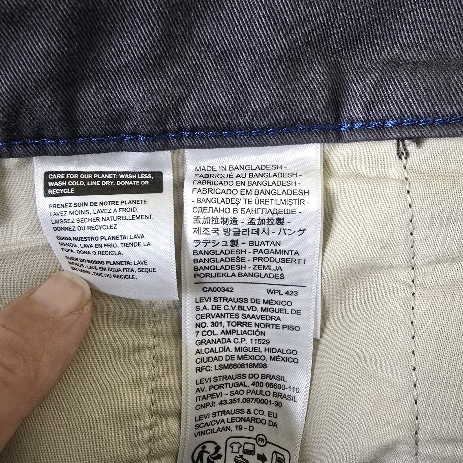 Levis Chino Shorts Mens Size 44 Gray XX Chino Relaxed Fit 8" Inseam thumbnail 7