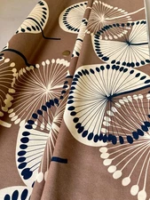 1 YD Alexander Henry MODERN DANDELIONS~DANDY LION~ Cocoa, Cream & BLACK