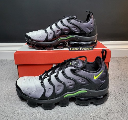 vapormax plus neon 95
