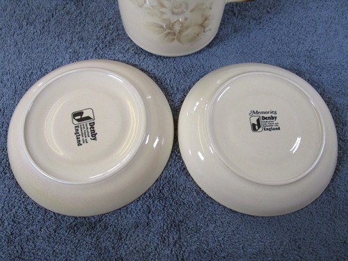 Lovely Vintage Denby Pottery Memories Design 1.5 Pint Coffee Pot & 2 Saucers - Picture 7 of 9
