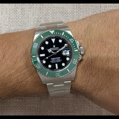 NEW Rolex Submariner Date 