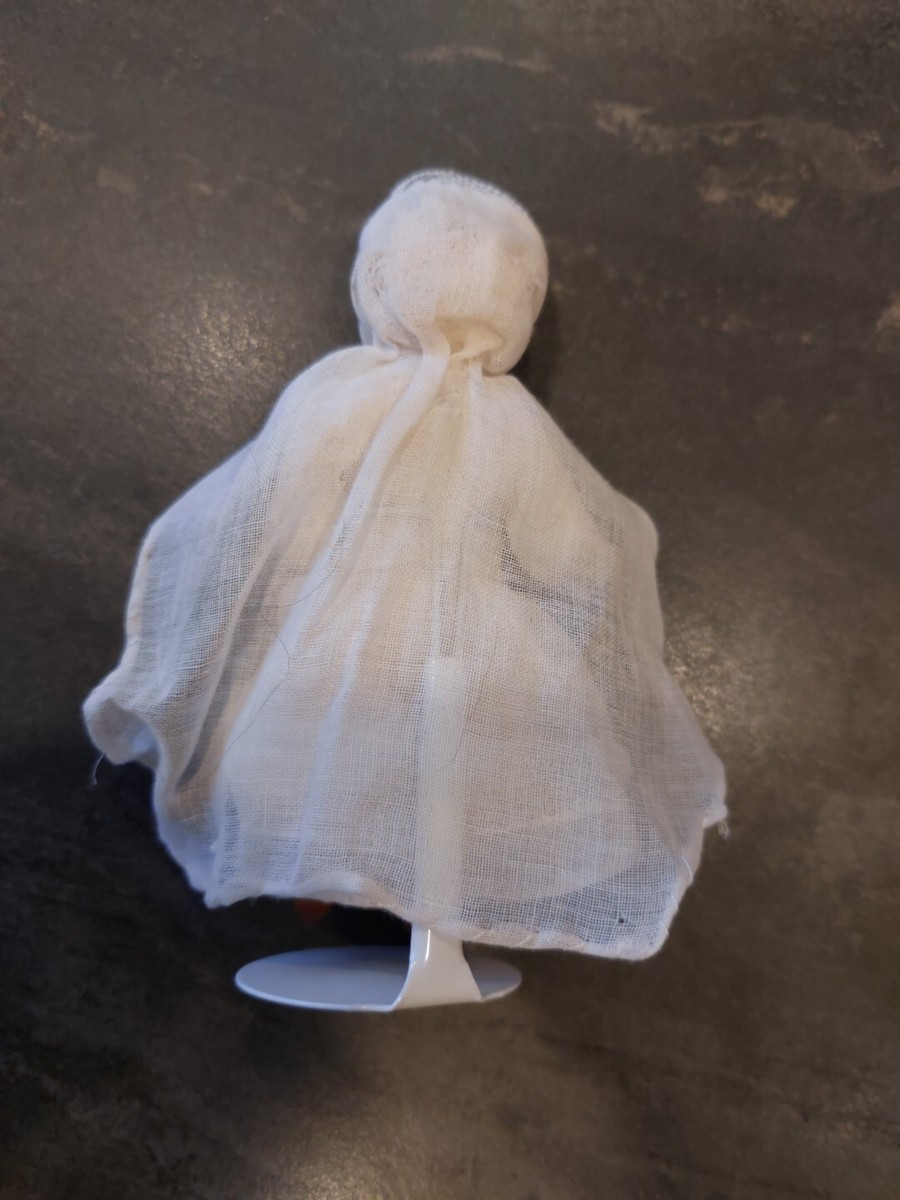 ANCIENNE POUPEE MIGNONNETTE signée UNIS PARIS EUR 49,99 - FR