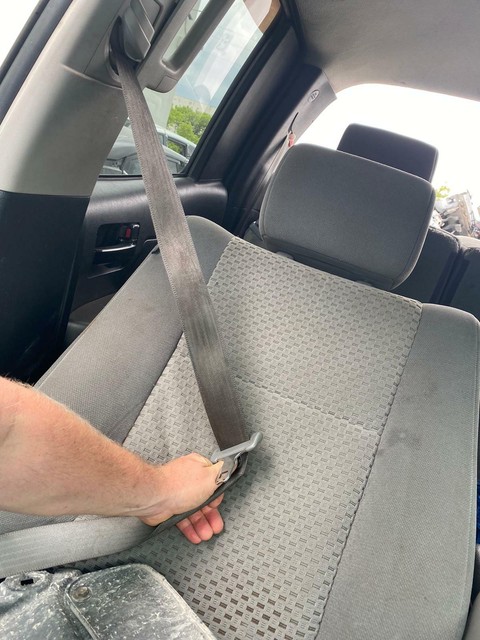 2012 2011 2010 2013 TOYOTA TUNDRA SEAT BELT FRONT Extended Cab 4DR