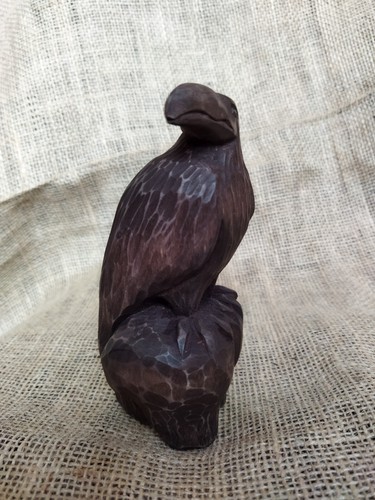 Crow statue. Wooden statuette of a raven from wood. Handmade. Carving on wood. - Picture 16 of 24