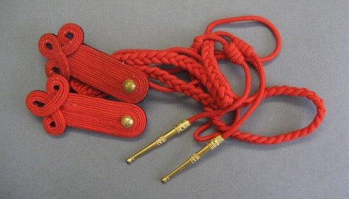 Épaulettes Et Aiguillettes Garde Républicaine Modèle 1933 – Occasion, Origine France – Pièce De Collection
