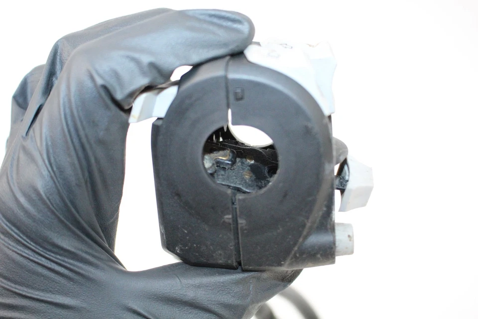 Ducati Monster 1200s 2018 18 interruptor izquierdo alto bajo Foto 4 de 4