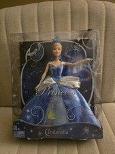 Barbie Holiday Princess Cenerentola bambola 2012 principessa Disney