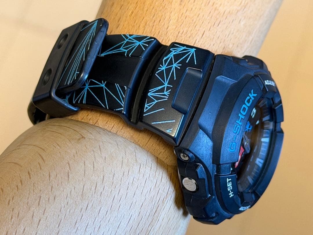 G-SHOCK マルボロG-100 Casio G-SHOCK G-100 Marlboro Collaboration Watch Rare Not For Sale