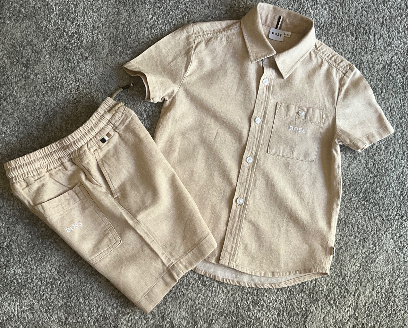 Hugo Boss boys beige linen shorts and shirt set age 4 (up to) worn once