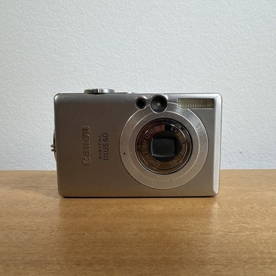 Canon IXUS 60 Digitalkamera 6.0 MP Silber Kompakt. GETESTED