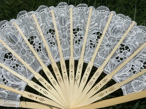 Ivory Lace Fan With Floral Design for Wedding Ceremony, Beige Wedding Favor - Picture 7 of 10