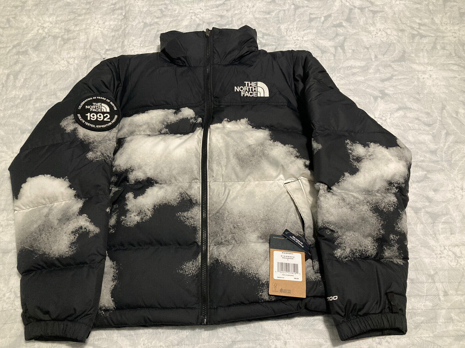 Daar gek kroon Mens The North Face Printed 92 Retro Anniversary Nuptse Jacket L, XL, XXL |  eBay