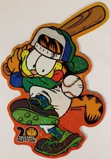 GARFIELD--NEW--Vintage 1997 Prismatic Vending Machine Sticker  145 