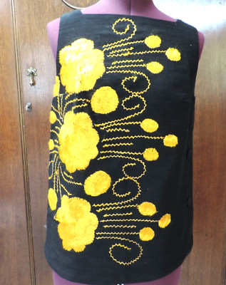 1970s Bertram Boutique Acapulco Embroidered Black/Orange Floral Top B40 W36