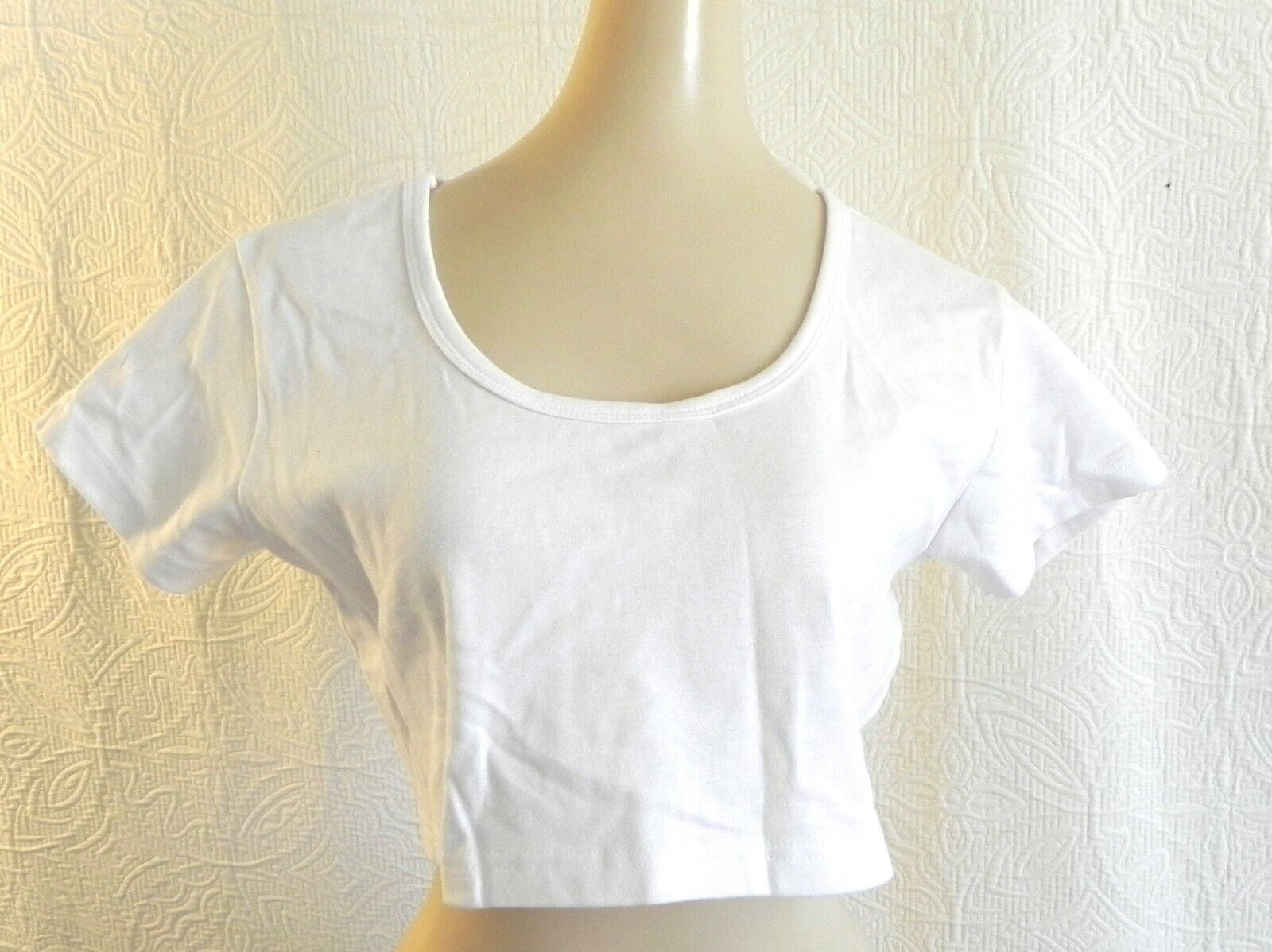 Stretch One Step Up Crop T-Shirt White Cotton Blend Scoop Neck Short Sleeve  L